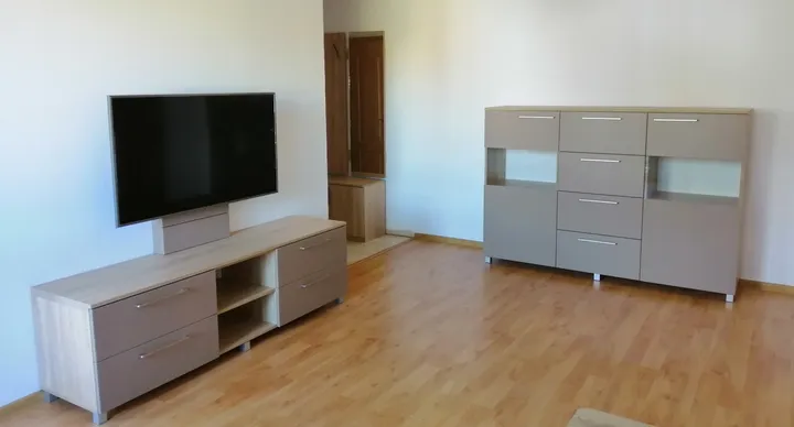 Obývacia stena na mieru